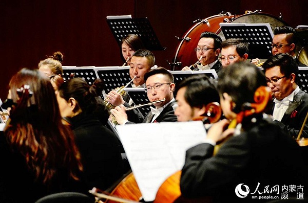 Film-themed orchestral concert held in Hohhot
