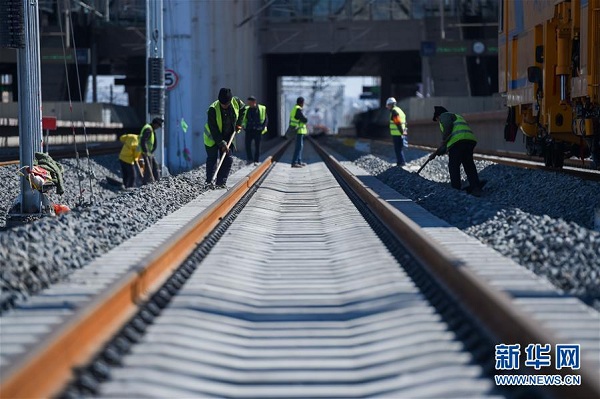 Hohhot high-speed railway nears completion