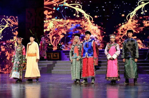 Cultural festival displays a wide range of Mongolian clothing