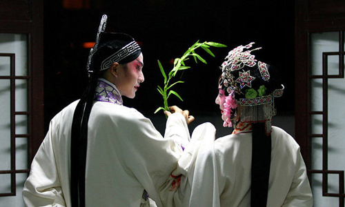 Kunqu opera and dinner