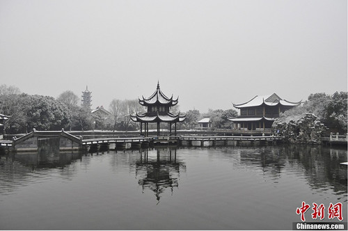Charming Zhouzhuang covered in white snow
