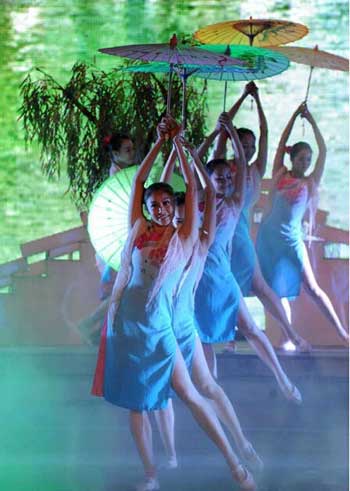 Water town performance in Zhouzhuang