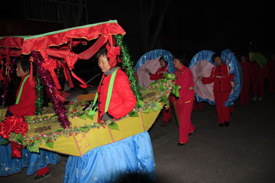 Celebrate Lantern Festival in Nanfangquan