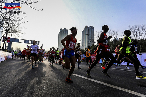 Record numbers as Wuxi marathon beamed around world