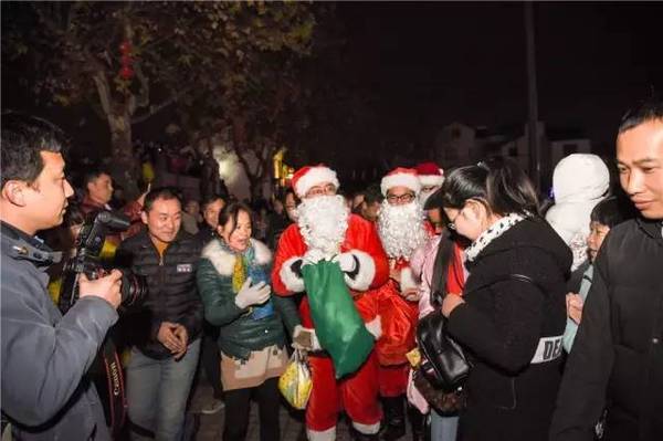 Winter festivities refresh approaching year in Wuxi