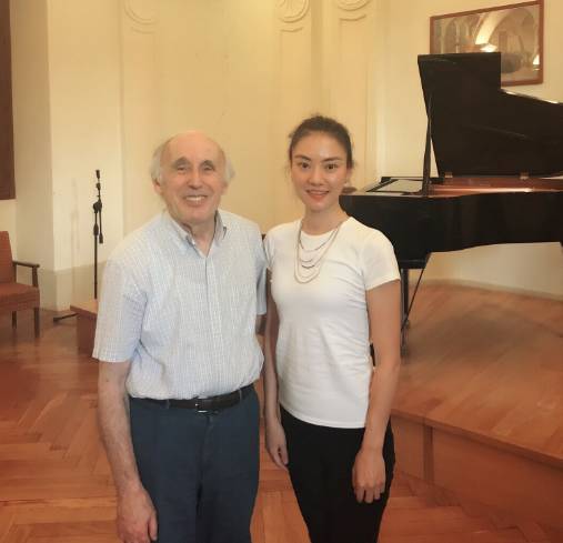 Wuxi pianist shines in InterHarmony International Music Festival