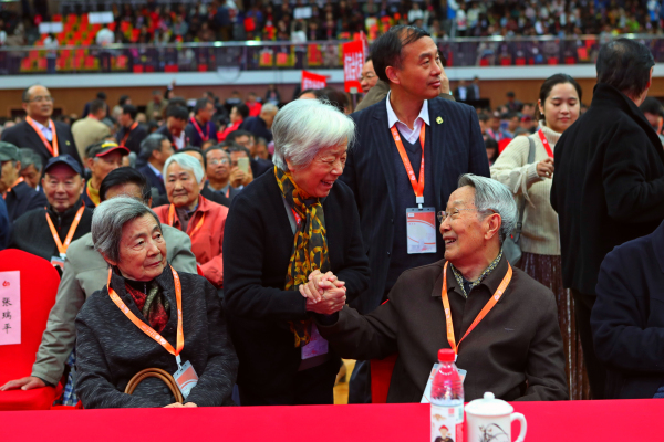 Alumni of Jiangnan University celebrate its 60 anniversary