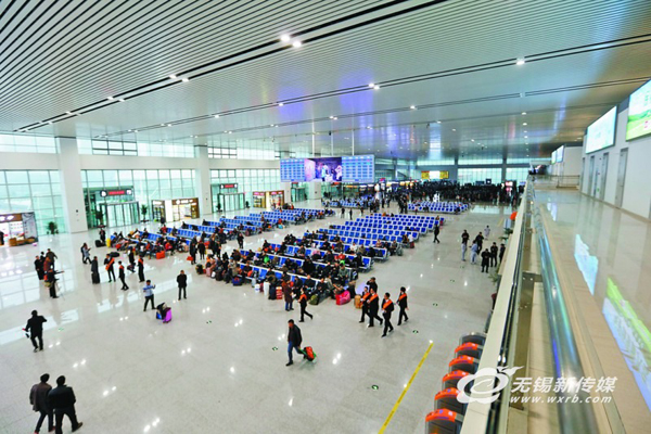 Wuxi Railway Station connects north and south terminals