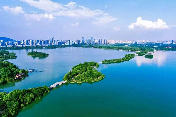 Aerial photos capture Wuxi's beauty