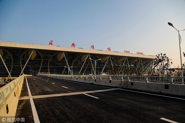 Wuxi airport gains momentum in internationalization over past decade