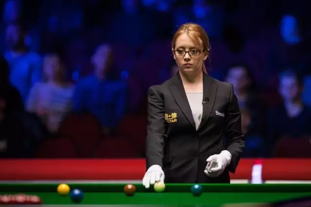 Female snooker referees to boss the baize in Wuxi