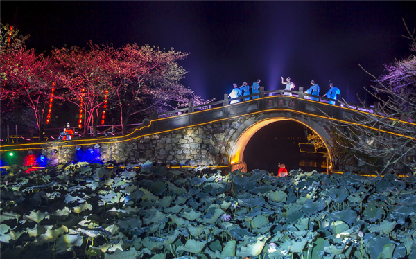 Wuxi to celebrate with mid-autumn fireworks spectacle