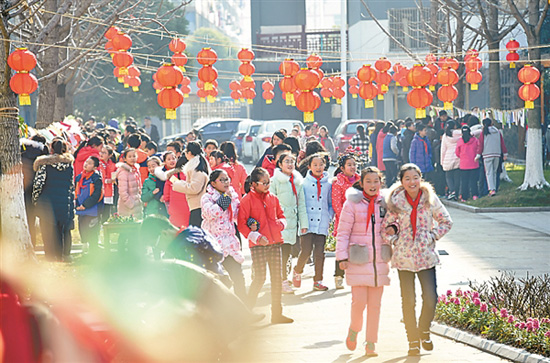 New semester starts in schools across Zhangjiagang