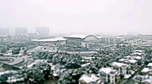 Photos showcases a snow-covered Zhangjiagang