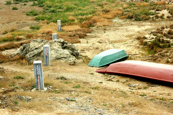 Drought drying out Poyang Lake