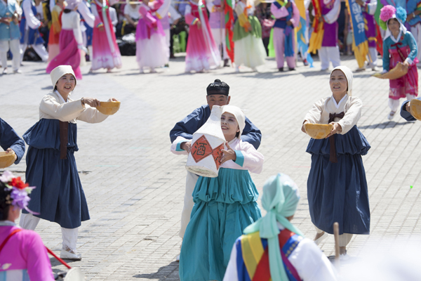 NE China Sino-Korean folk culture festival