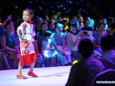 New Silk Road children model and talent show held in NE China