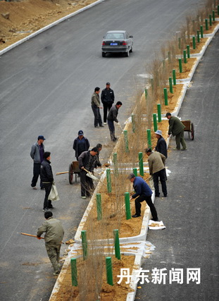 Landscape engineering for the Dantong expressway begins