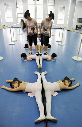 Children's dance classes in NE China