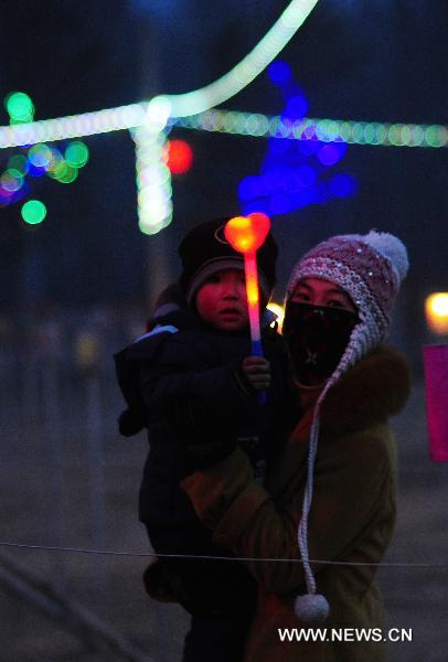 Maze decorated with lanterns in Liaoning Province