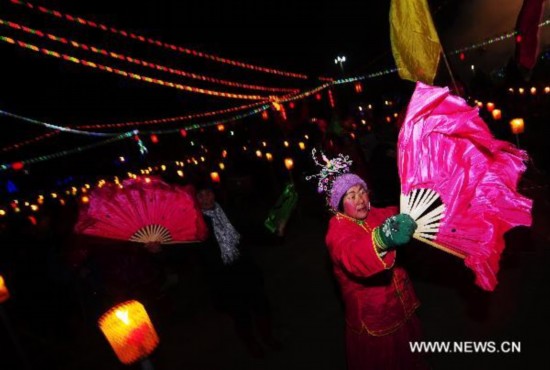 Maze decorated with lanterns in Liaoning Province