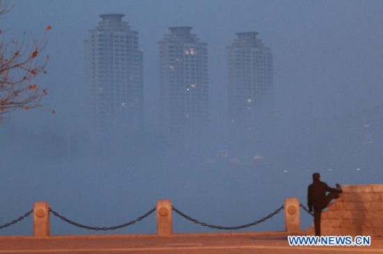 Thick fog shrouds large parts of China