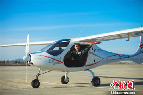 Improved electric aircraft completes first flight