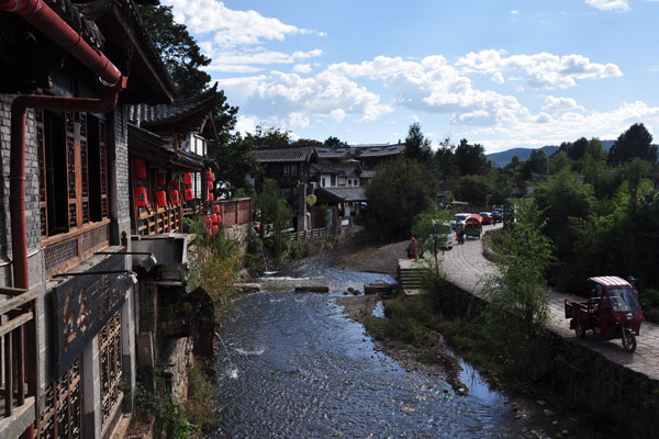 Lijiang--Where idleness is the order of the day