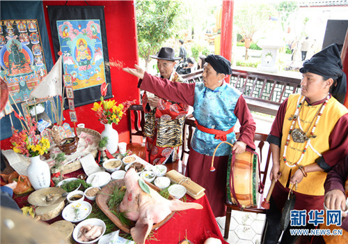 Lijiang celebrates Naxi festival