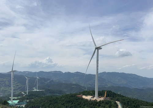 POWERCHINA's wind farm in Hunan realizes power generation