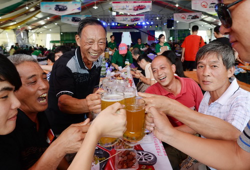 23rd Qingdao International Beer Festival opens