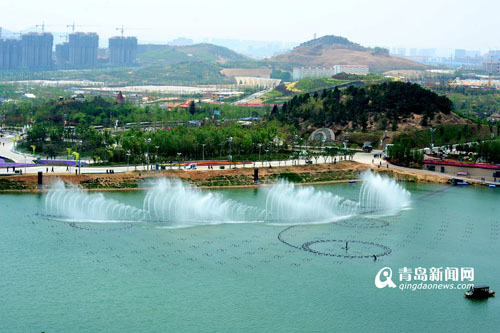 Musical fountain entertains Qingdao expo visitors