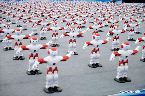 Robots dance together to set new Guinness World Record