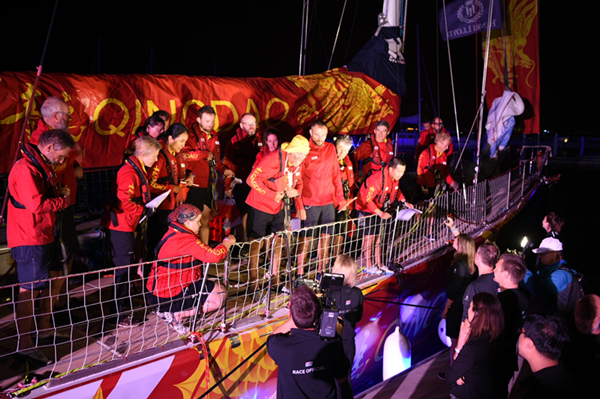 Qingdao claims third place in clipper race to Sanya