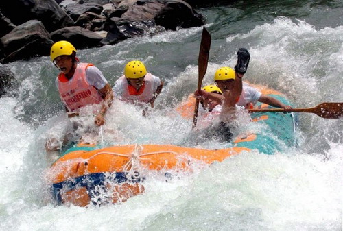 Rafting in Qingyuan