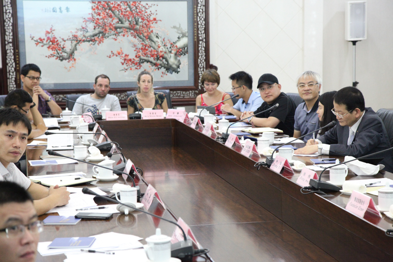 Foreign experts in Zhejiang province visit Zhoushan