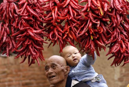 Jubilant spicy foison in Shandong, E China