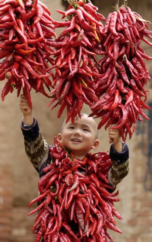 Jubilant spicy foison in Shandong, E China