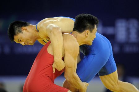 Li Ruicai grabs men's freestyle 96kg gold at National Games