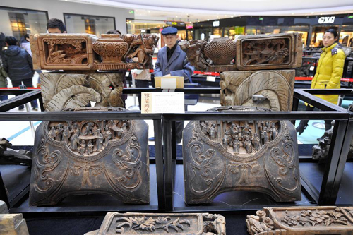 Exhibition of ancient architectural components kicks off