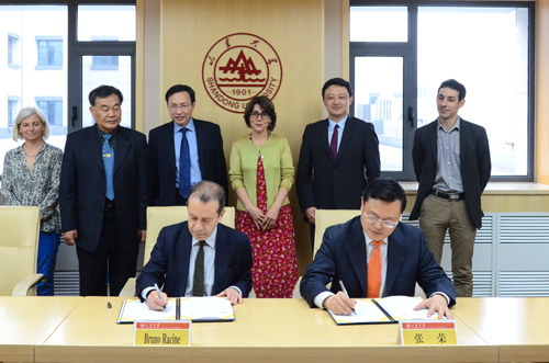 Cooperation Framework Agreement seeks to digitize ancient Chinese books