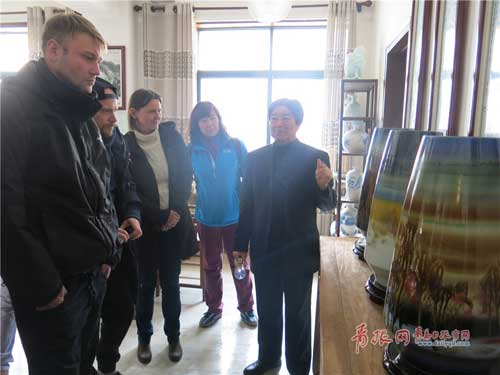 Qingdao porcelain amazes German artists