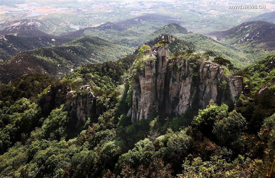Scenery of Yimeng Mountain in Shandong