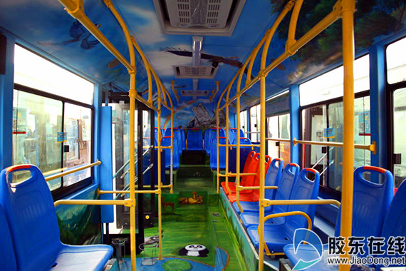 First hand-painted buses to be operational on Yantai roads