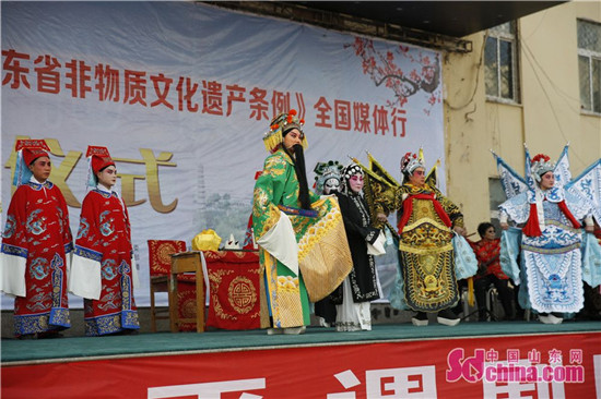 Highlights of classic Siping Diao Drama performance in Jinxiang