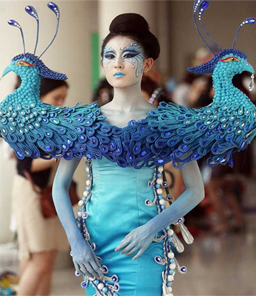 University students dazzle crowd with their own fashions