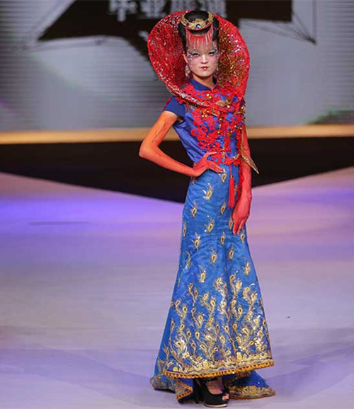 University students dazzle crowd with their own fashions