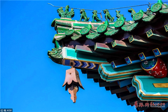 Explore traditional folk arts at Qingdao Tianhou Palace