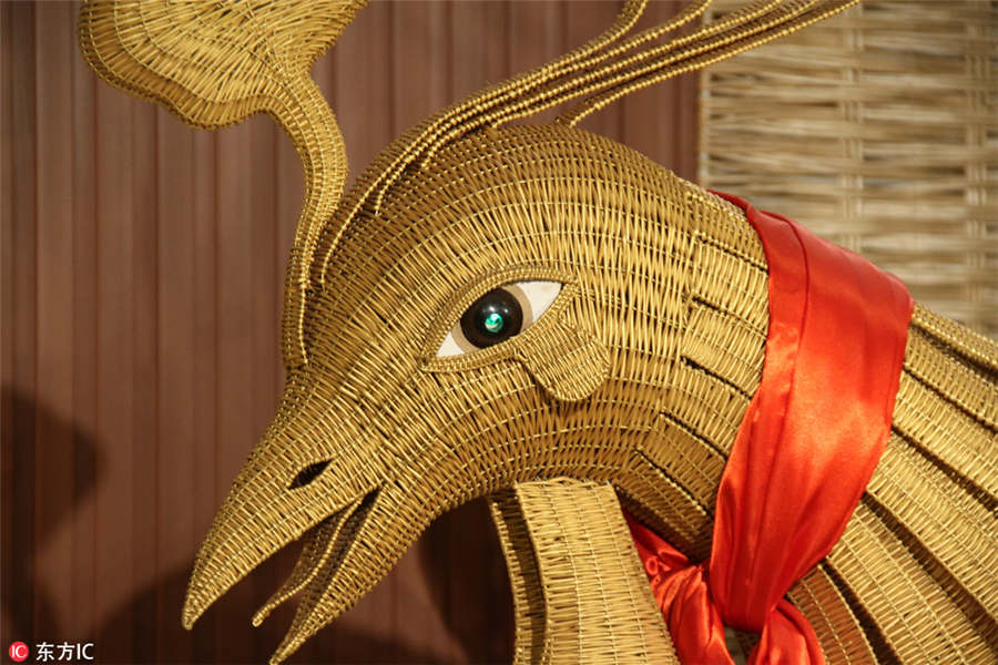 Vivid wicker-made animals on show in Shandong