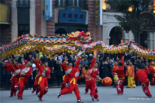 Folk performance held in Shandong to greet new year